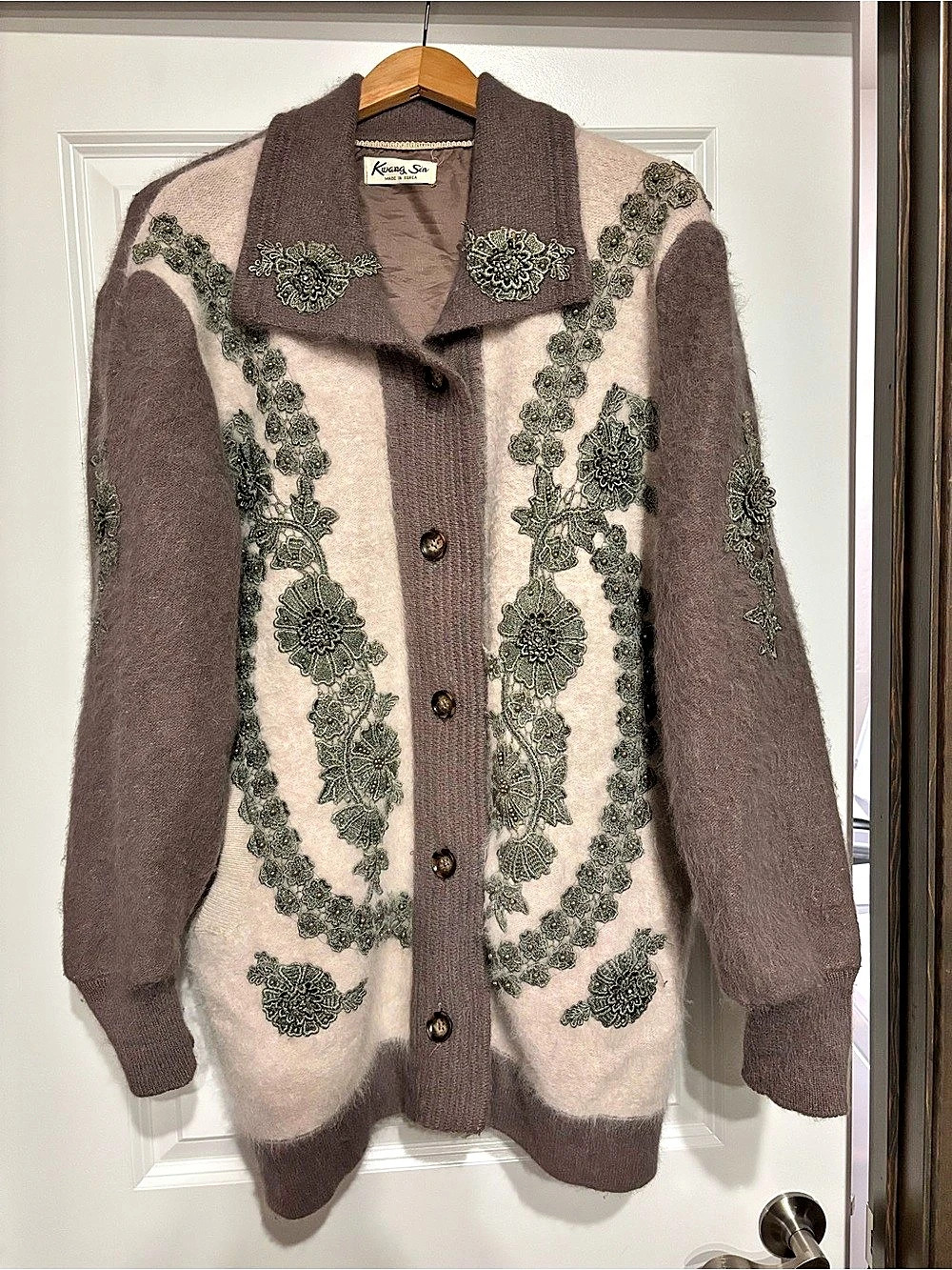 Vintage Kwang Sin Floral Embroidered Cardigan Brown & Cream XL - Made in Korea